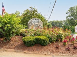 102 Patrick Rd UNIT 102, Tewksbury, MA 01876