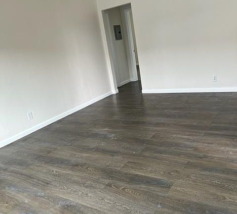 4th image of 6519 Troost Ave APT 4