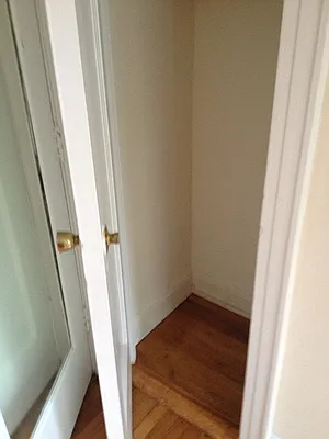 Rented by Metroline Realty | media 46