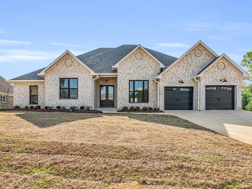 1st image of 105 Kingwood Dr