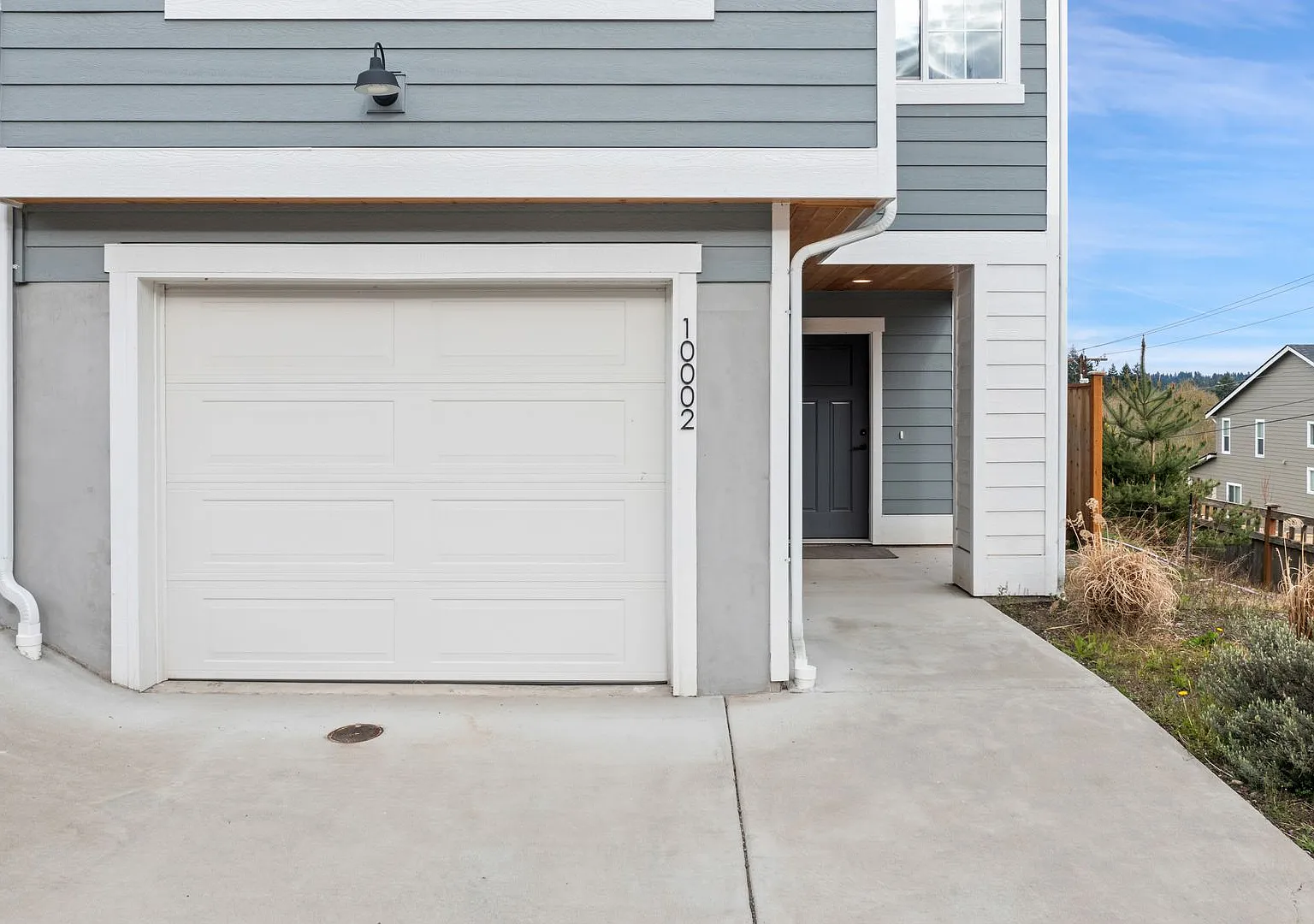 Luxury Townhome in Central Kitsap — Photo 3
