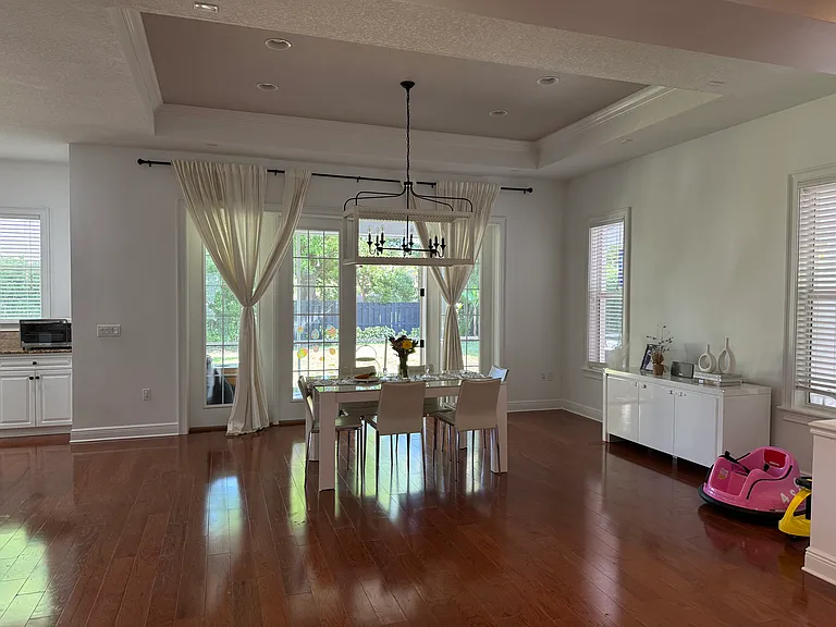 2107 Carroll Landing Dr — Photo 6