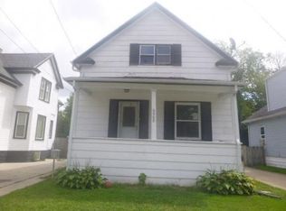 6909 13th Ave, Kenosha, WI 53143