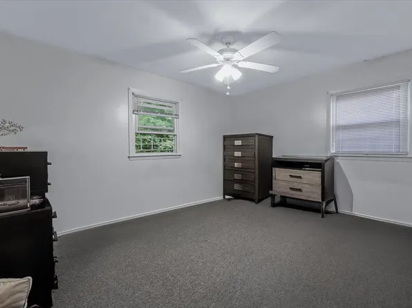 243-17 72nd Avenue image 22 of 29