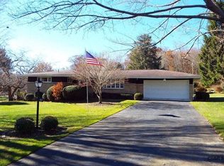 111 Erin Rd, Johnstown, PA 15905