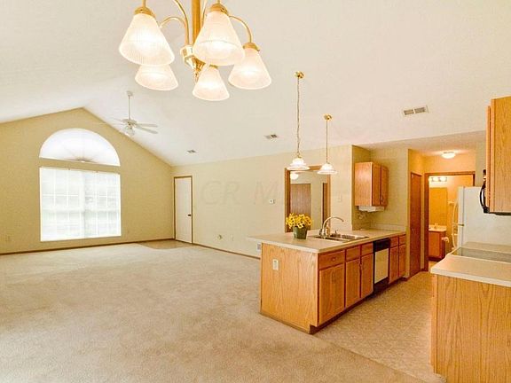 4th image of 6022 Warbling Ln