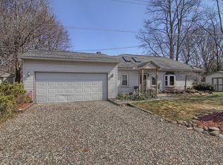 1770 Luneta Ct, Commerce Township, MI 48382