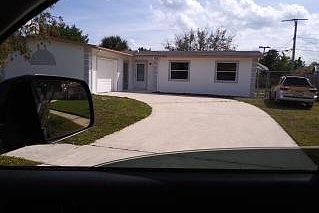 1st image of 295 Mikado Dr