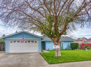 3145 Sylmar Ave, Clovis, CA 93612