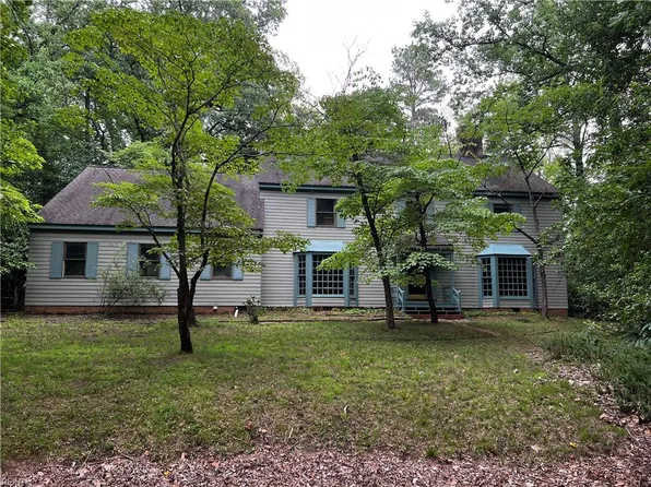 33 Whittakers Mill Rd, Williamsburg, VA 23185
