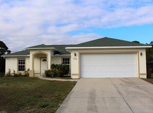 4108 2nd St SW, Lehigh Acres, FL 33976
