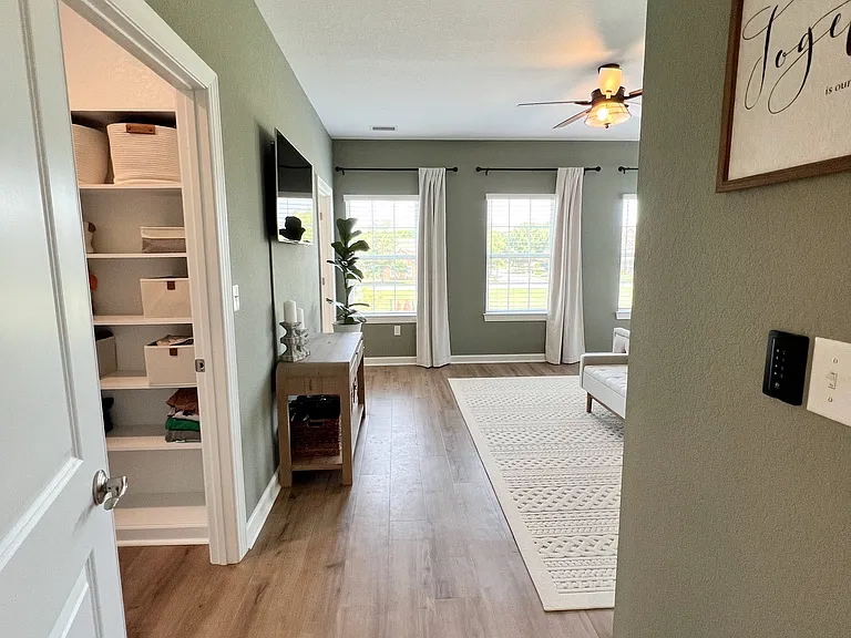 427 Middleton Way — Photo 21
