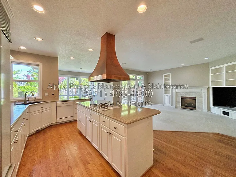 820 NW Pebble Beach Way — Photo 7