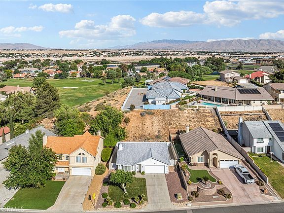 2nd image of 18225 Kalin Ranch Rd