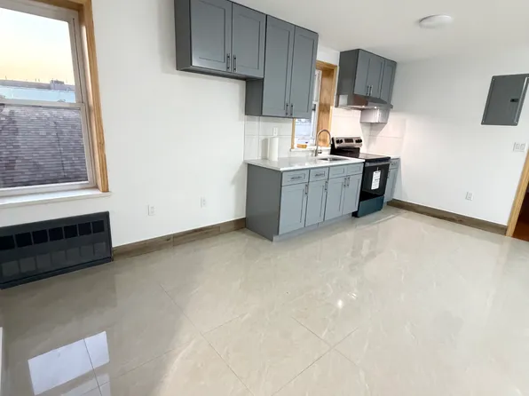 (undisclosed Address), Brooklyn, NY 11204