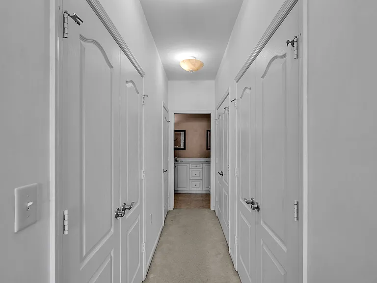 5324 Charmont Ct — Photo 20