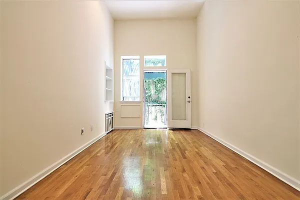 Rented by JK Dansar Corp | media 1