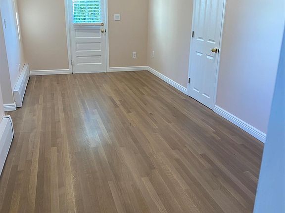 2nd image of 75 W Washington Ave