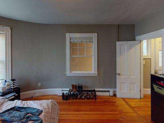4th image of 186 Chestnut Hill Ave #74