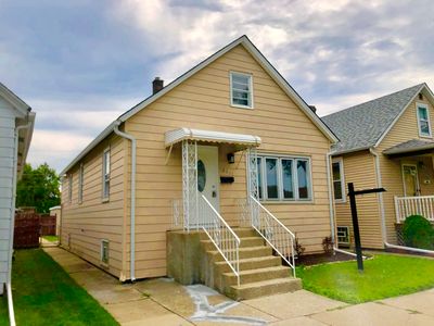 6211 S Mason Ave, Chicago, IL, 60638
