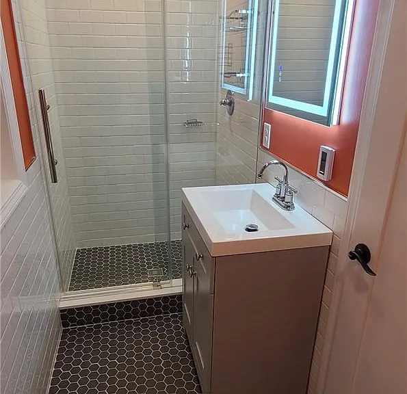 11 Curry Rd — Photo 15