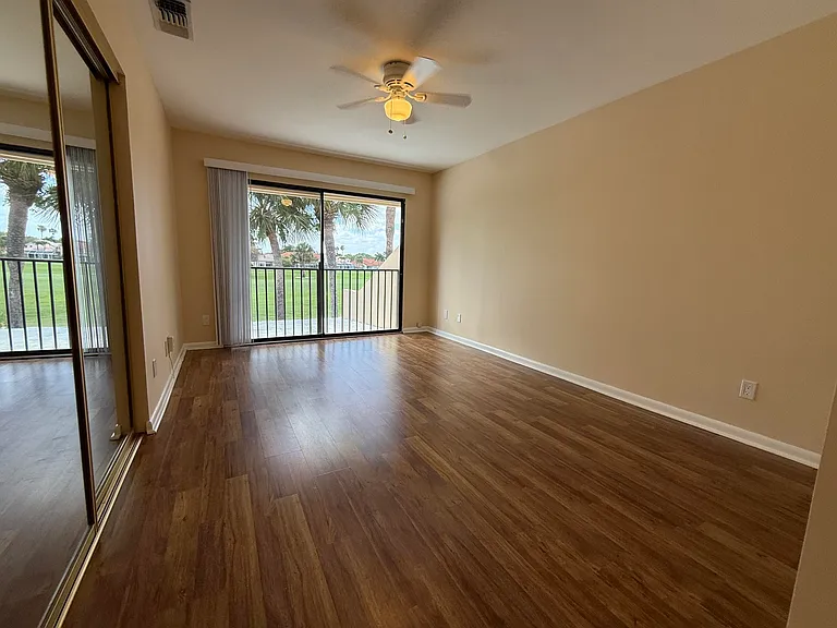 717 Windermere Way — Photo 15