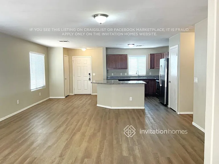 2653 S Powell Rd — Photo 3