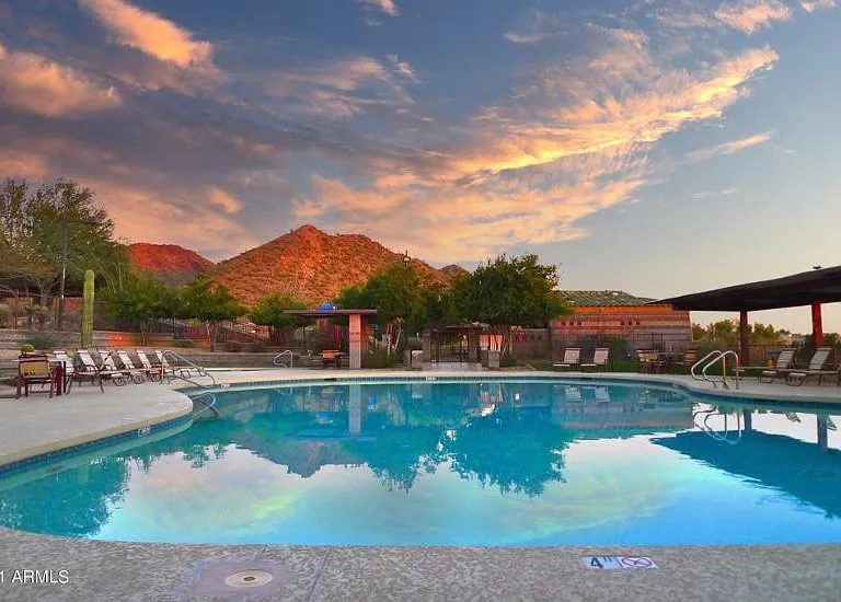 3010 W Languid Ln — Photo 34