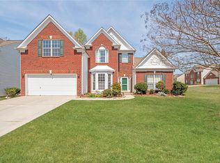 2900 Alpine Forest Ct, Charlotte, NC 28270