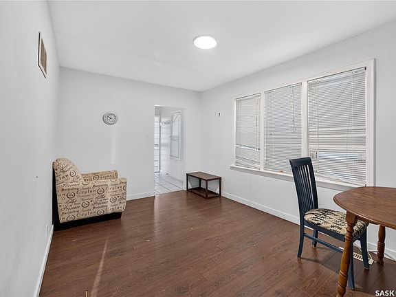 3rd image of 1812 Ottawa Street
