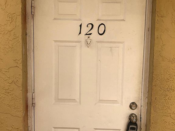 5th image of 6031 10th Avenue N #120