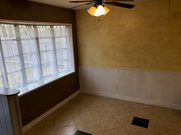 3rd image of 6780 Westgate Dr
