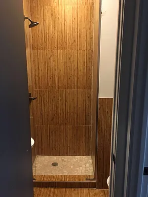 Rented by Premium Management  | media 9