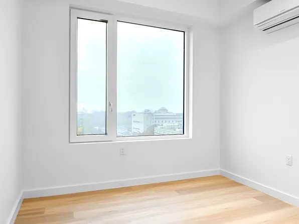 974 Carroll Street image 7 of 59