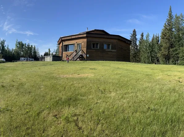 24 Albert Vail Dr, Hay River, NT X0E 1G4