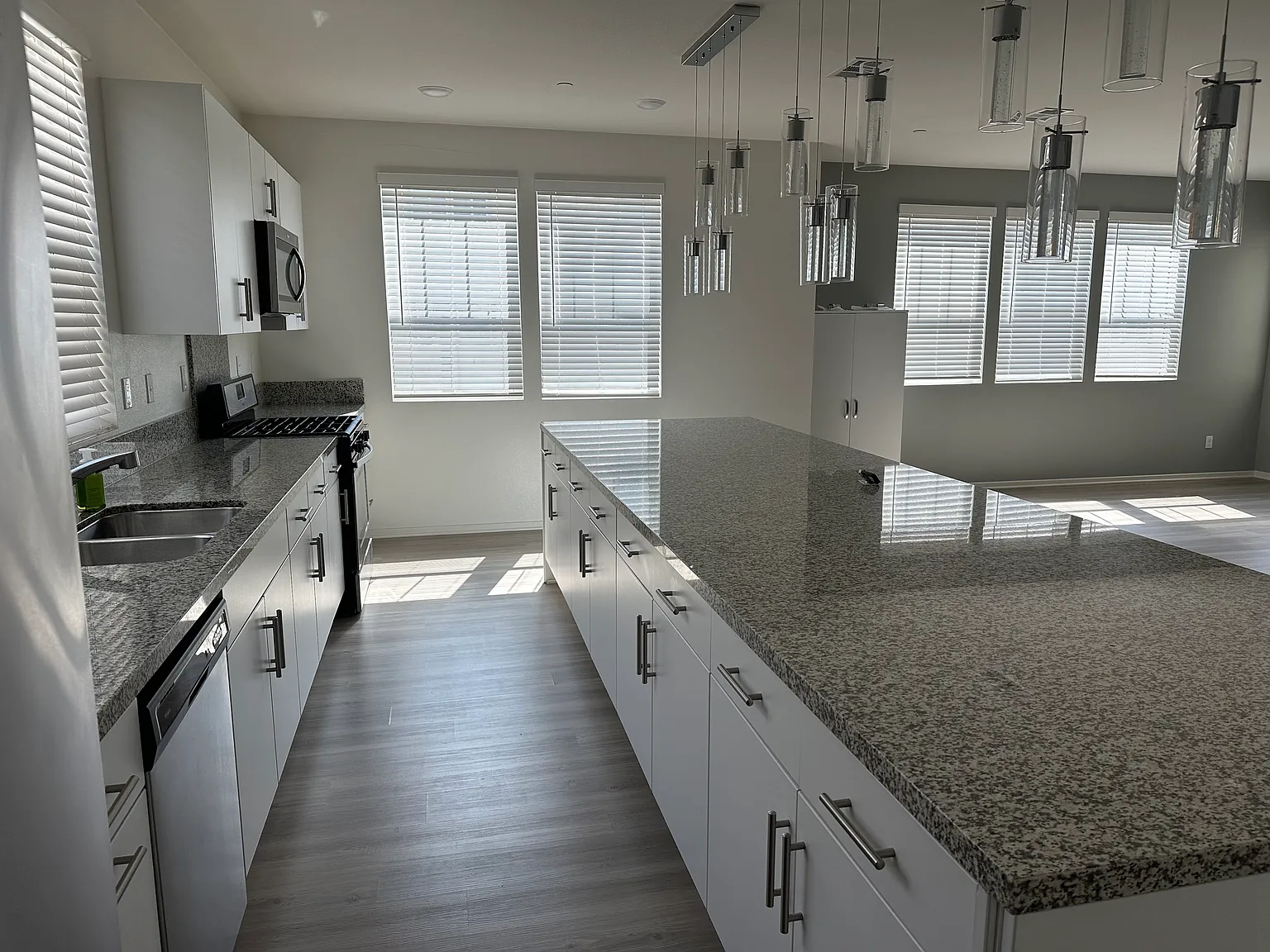 5340 Calle Rockfish — Photo 4