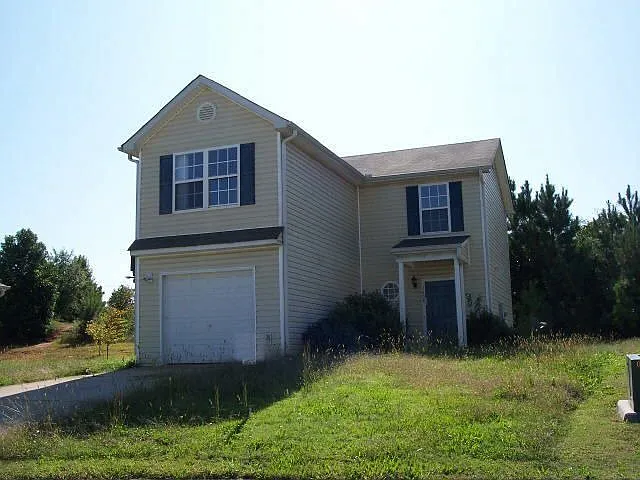 1606 Hallmark Hills Dr photo 1