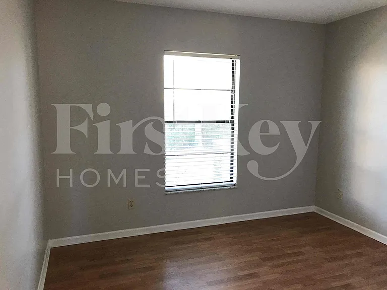 16219 Pebblebrook Dr — Photo 15