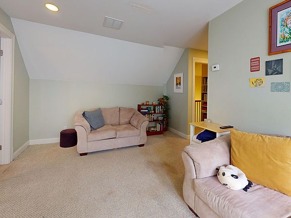 5th image of 64 Mechanic St #2