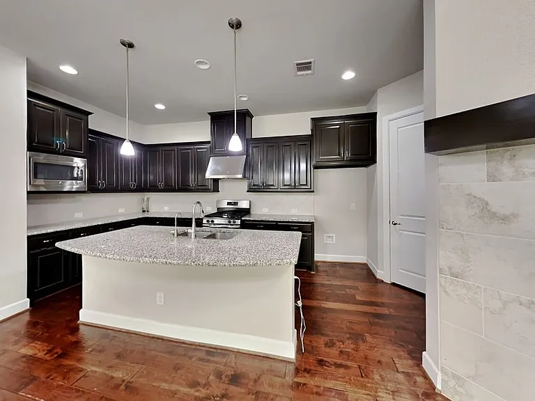 6761 E Prospect Way — Photo 4