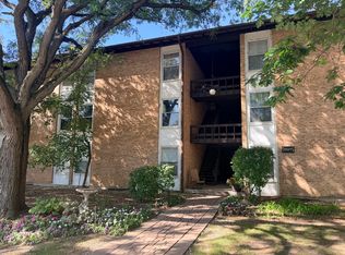 5527 E Lake Dr APT C, Lisle, IL 60532