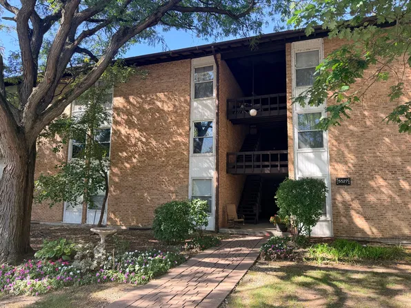 5527 E Lake Dr APT C, Lisle, IL 60532
