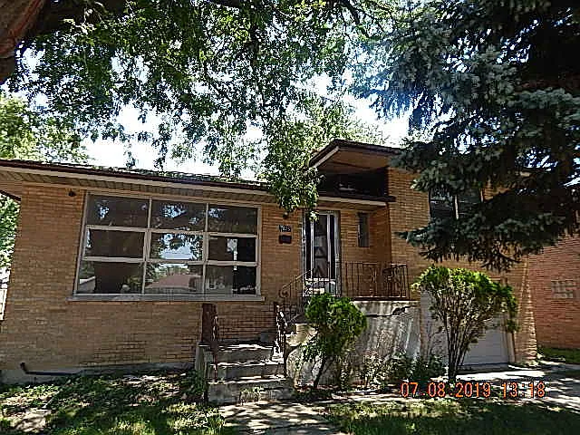 7923 Central Ave photo 1