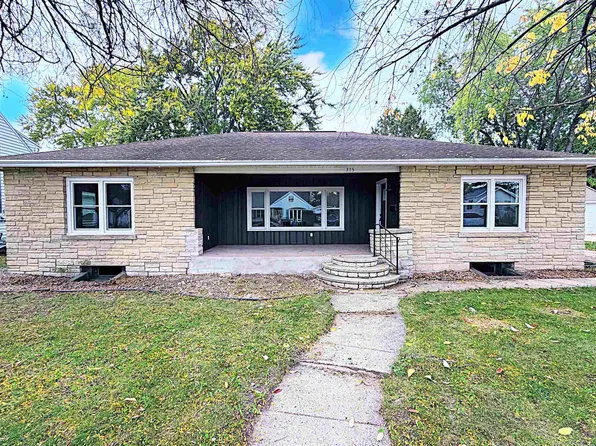 375 15th St, Fond Du Lac, WI 54935