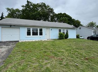 6 Anchor Rd, Barnegat, NJ 08005