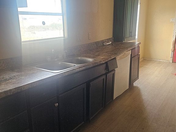 2nd image of 59 Private Road 32150