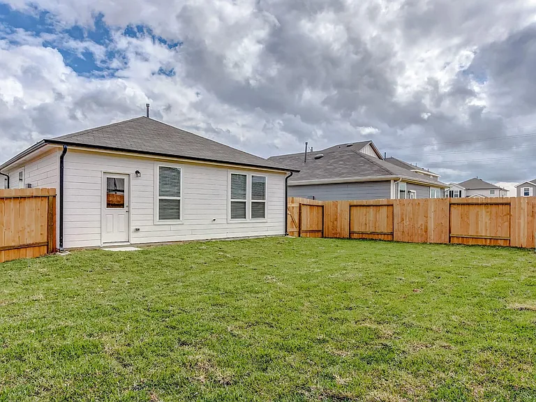 17815 Fox Nut Ln — Photo 27