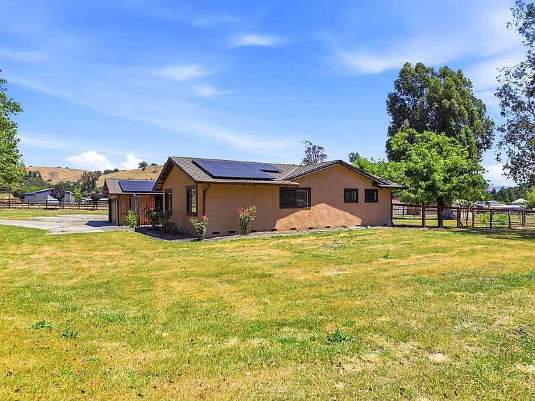 10200 Parrish View Dr — Photo 4