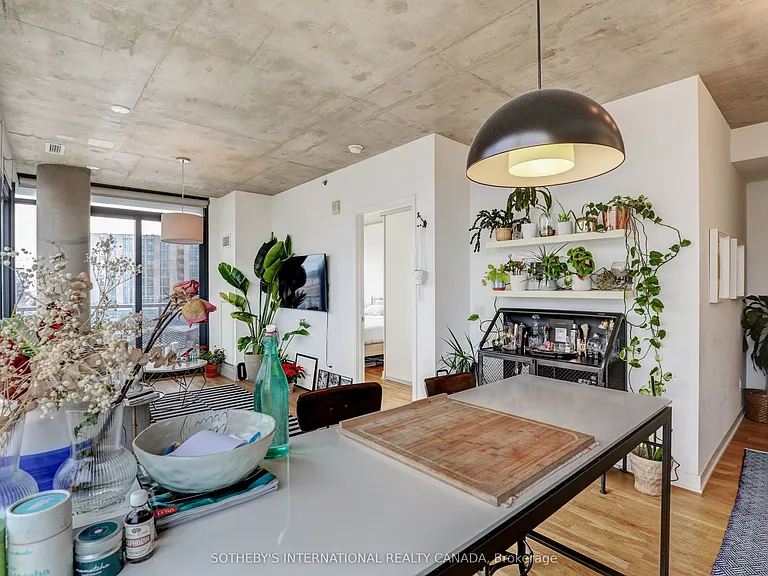 8 Dovercourt Rd #701 — Photo 13