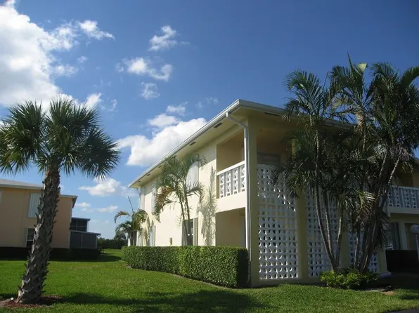 1835 NW 18th St APT 201, Delray Beach, FL 33445